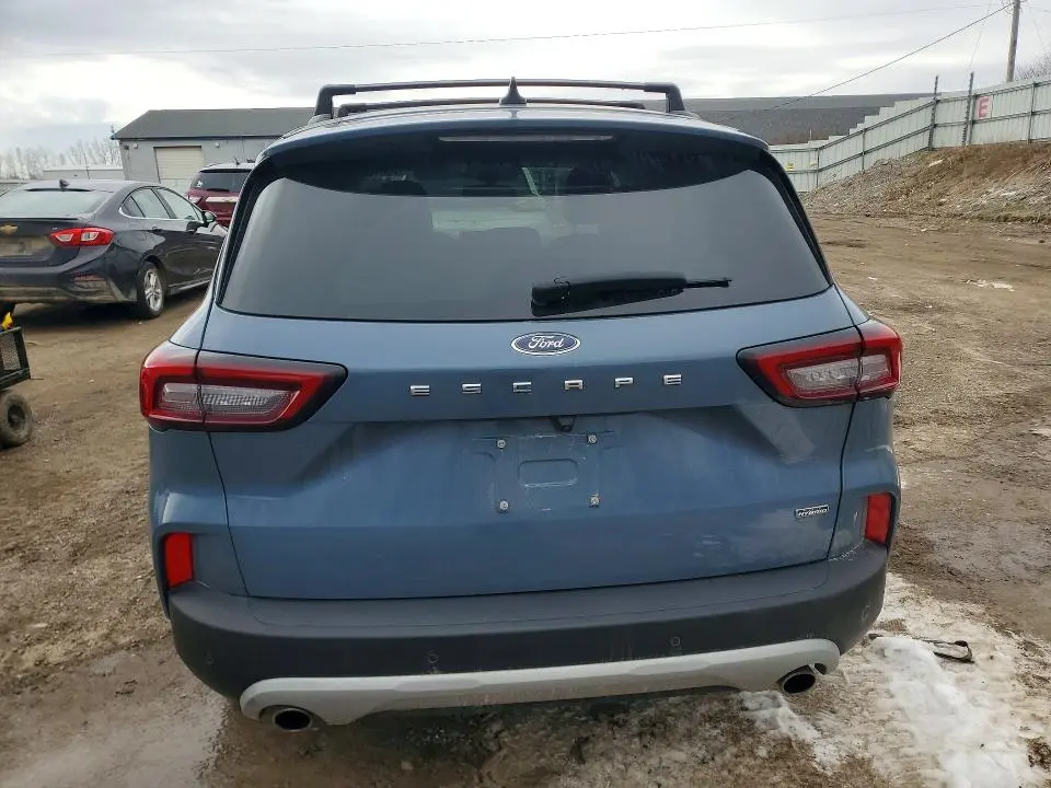 2023 FORD ESCAPE   