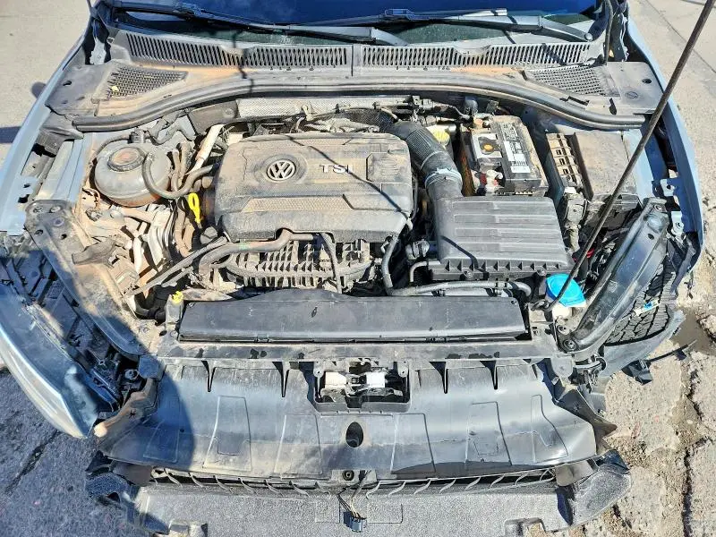 2019 VOLKSWAGEN JETTA GLI  