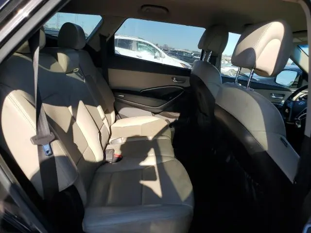 2018 HYUNDAI SANTA FE SE  