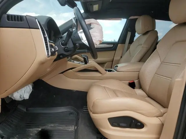 2023 PORSCHE CAYENNE BASE  