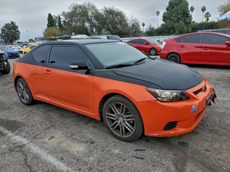 2013 TOYOTA SCION TC   
