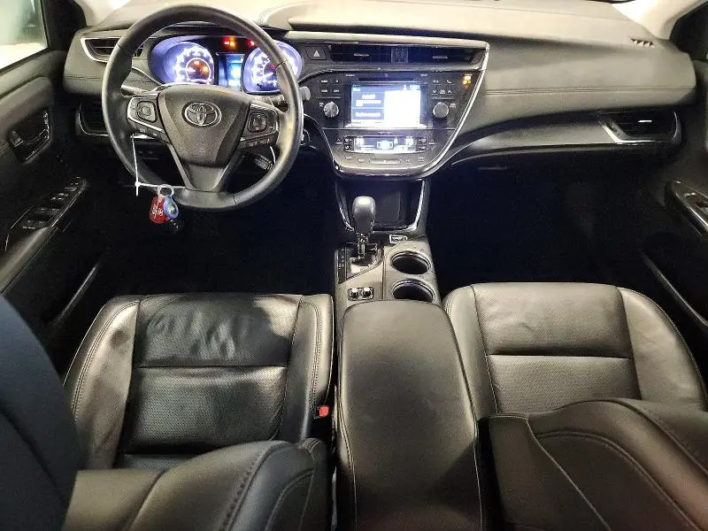 2016 TOYOTA AVALON LIMITED  