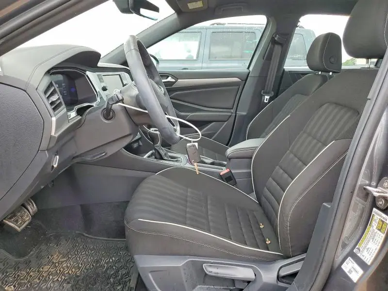 2024 VOLKSWAGEN JETTA SPORT  