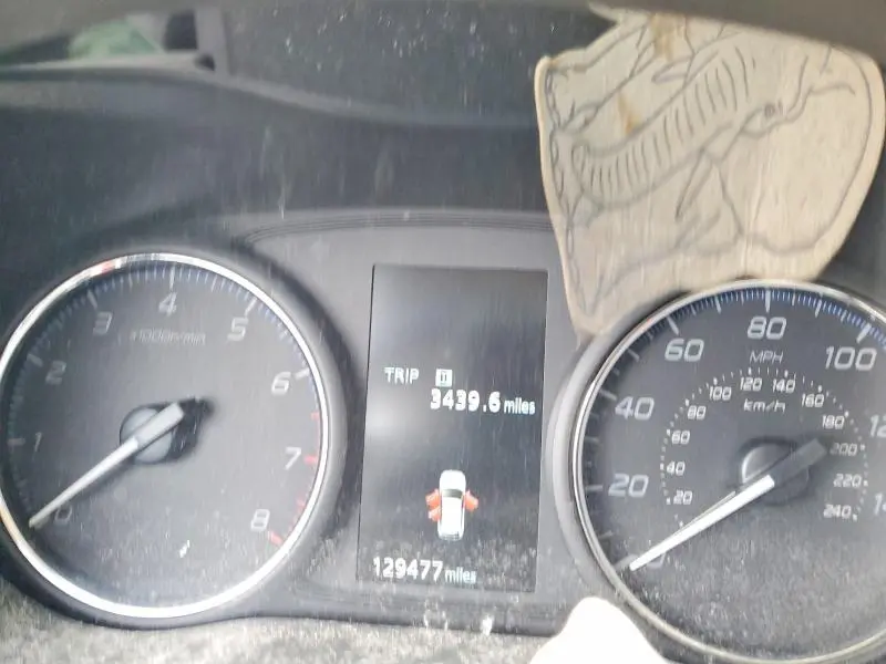 2020 MITSUBISHI OUTLANDER SE  