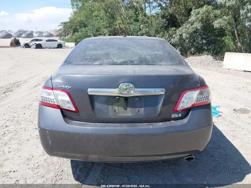2011 TOYOTA CAMRY HYBRID  