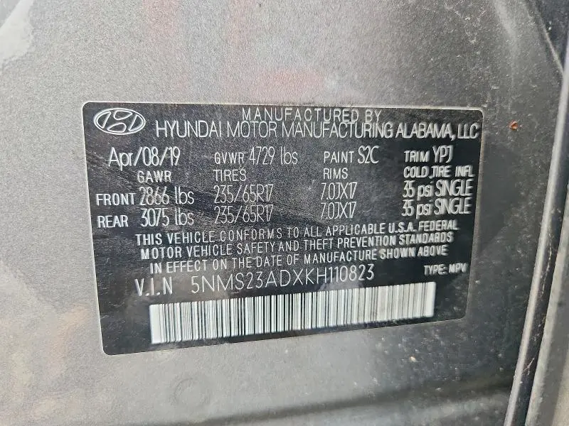 2019 HYUNDAI SANTA FE SE  