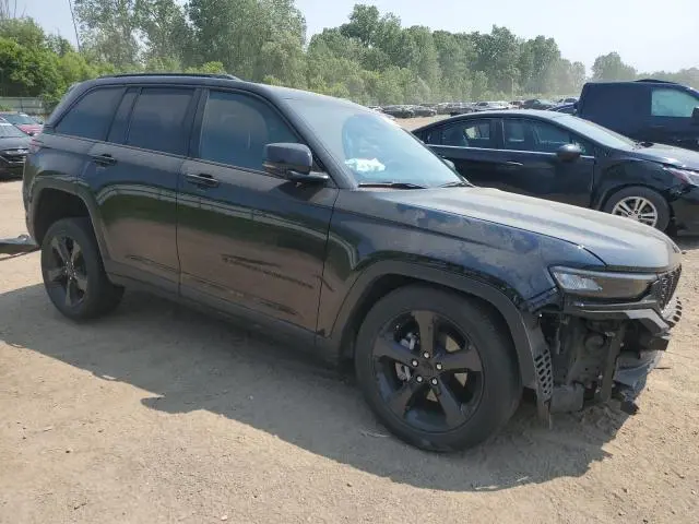 2024 JEEP GRAND CHEROKEE LAREDO  