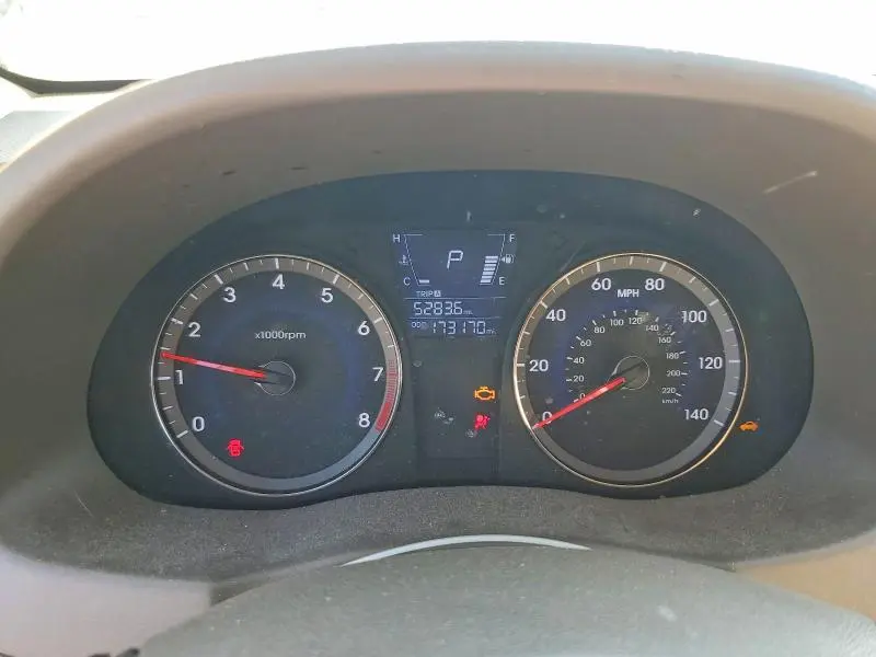 2013 HYUNDAI ACCENT GLS  