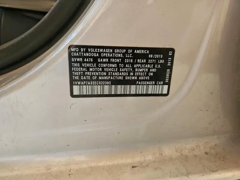 2014 VOLKSWAGEN PASSAT S  