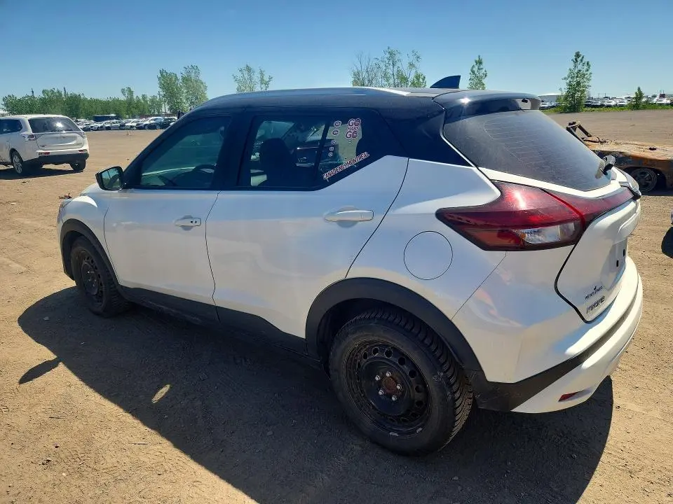 2024 NISSAN KICKS SV  