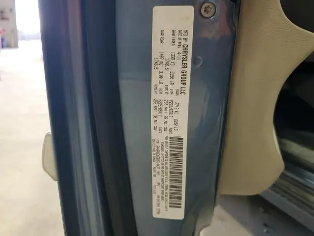 2011 CHRYSLER TOWN & COUNTRY TOURING L  