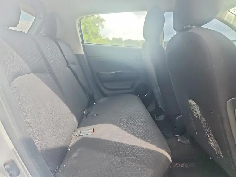 2015 MITSUBISHI MIRAGE DE  