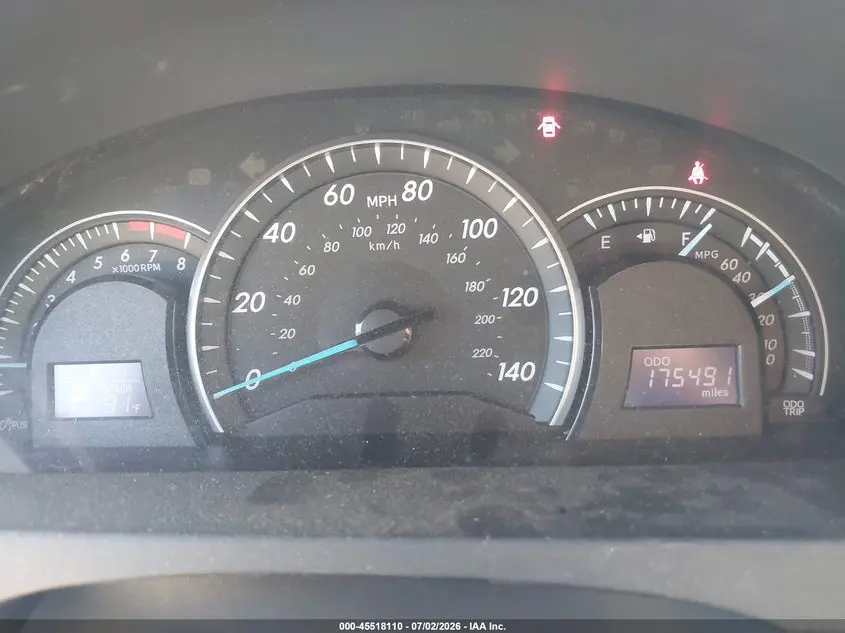 2012 TOYOTA CAMRY LE