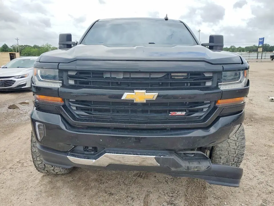 2017 CHEVROLET SILVERADO K1500 LT  