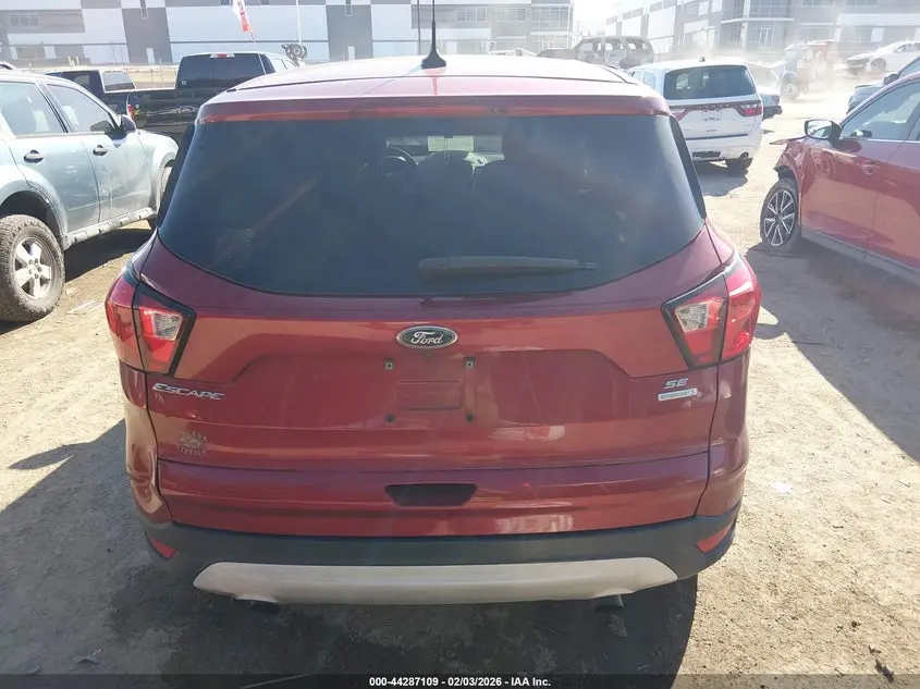 2019 FORD ESCAPE SE