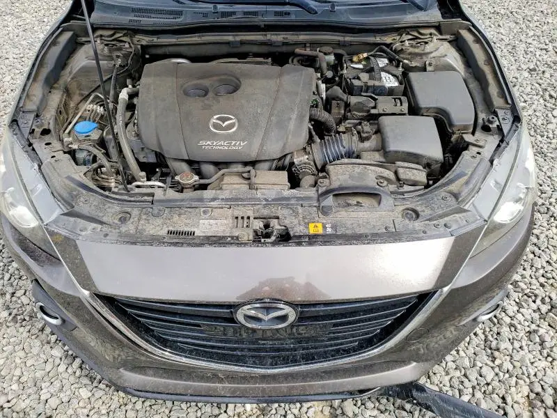 2015 MAZDA 3 TOURING  