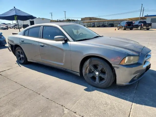 2012 DODGE CHARGER SE  