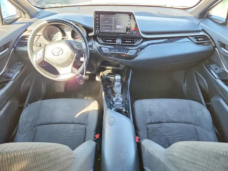 2019 TOYOTA C-HR XLE  