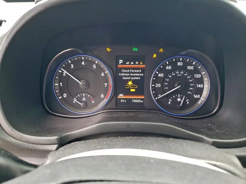 2021 HYUNDAI KONA SE  