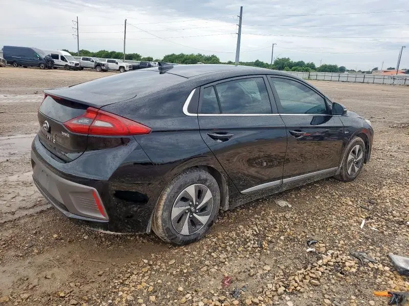 2017 HYUNDAI IONIQ SEL  