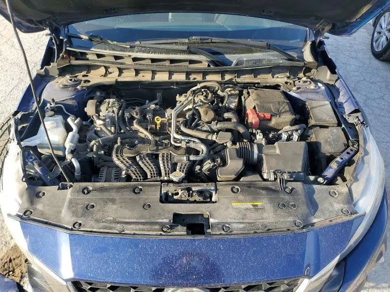 2019 NISSAN ALTIMA SR  