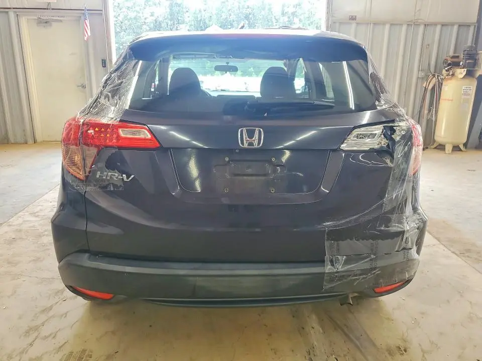 2016 HONDA HR-V LX  