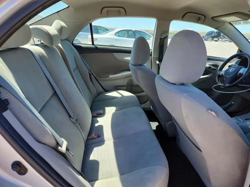 2012 TOYOTA COROLLA LE  