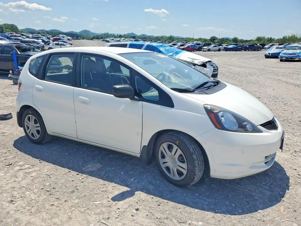 2011 HONDA FIT   