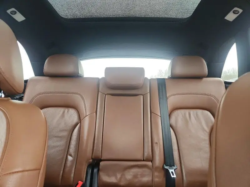 2011 AUDI Q5 PREMIUM PLUS  