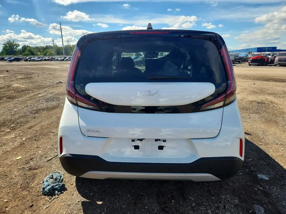 2025 KIA SOUL S  