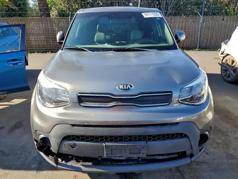 2017 KIA SOUL   