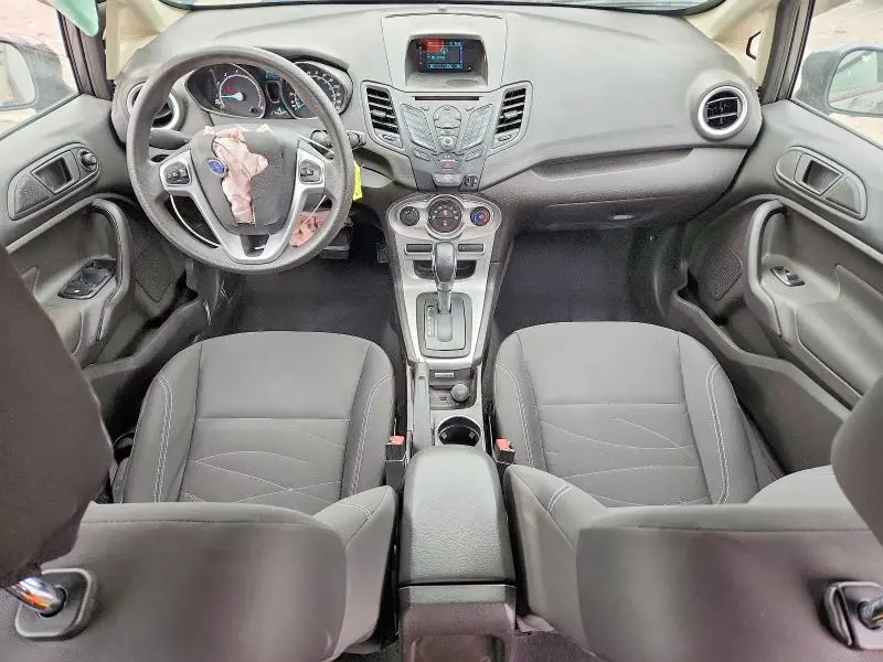 2017 FORD FIESTA SE  