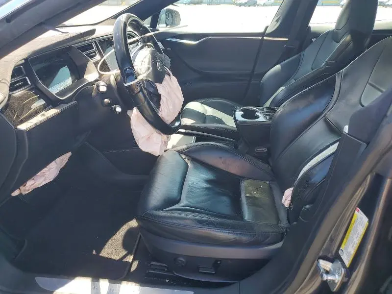 2015 TESLA MODEL S   