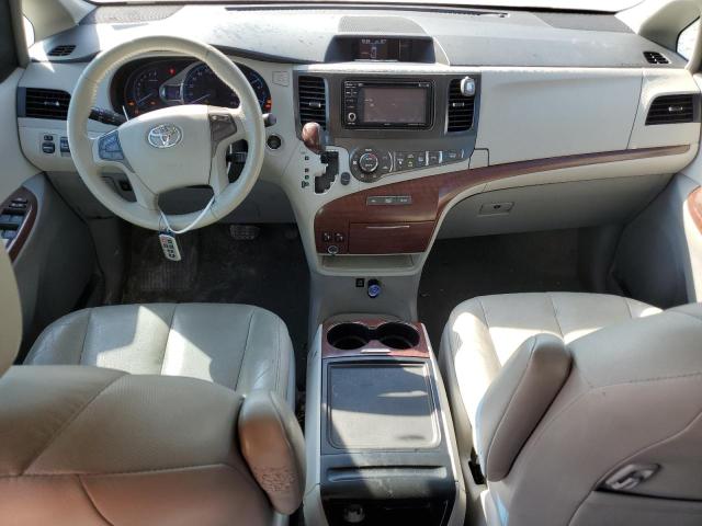 2014 TOYOTA SIENNA XLE