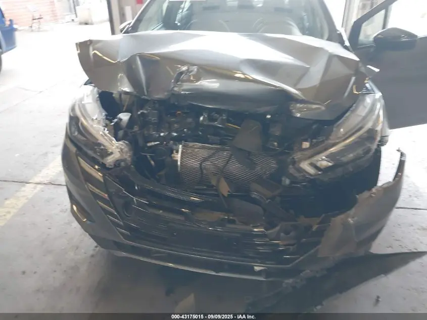 2024 NISSAN VERSA 1.6 SR