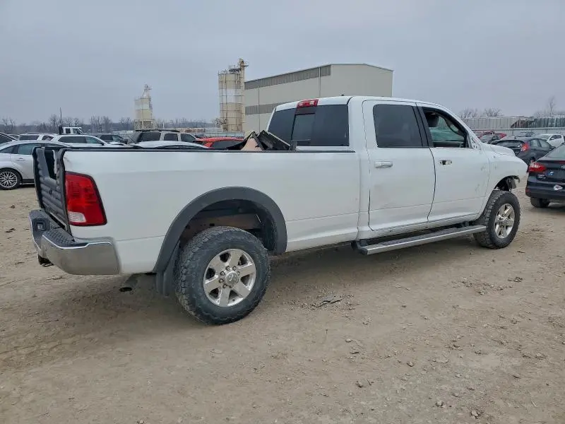 2014 RAM 2500 SLT  