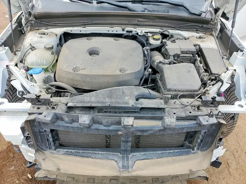 2019 VOLVO XC40 T5 INSCRIPTION  