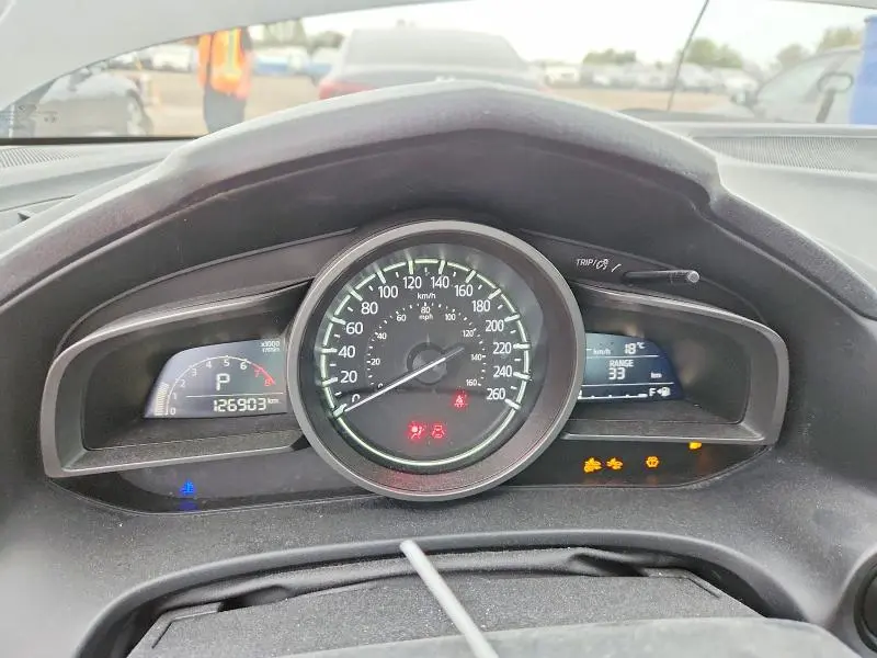 2018 MAZDA 3 GS  