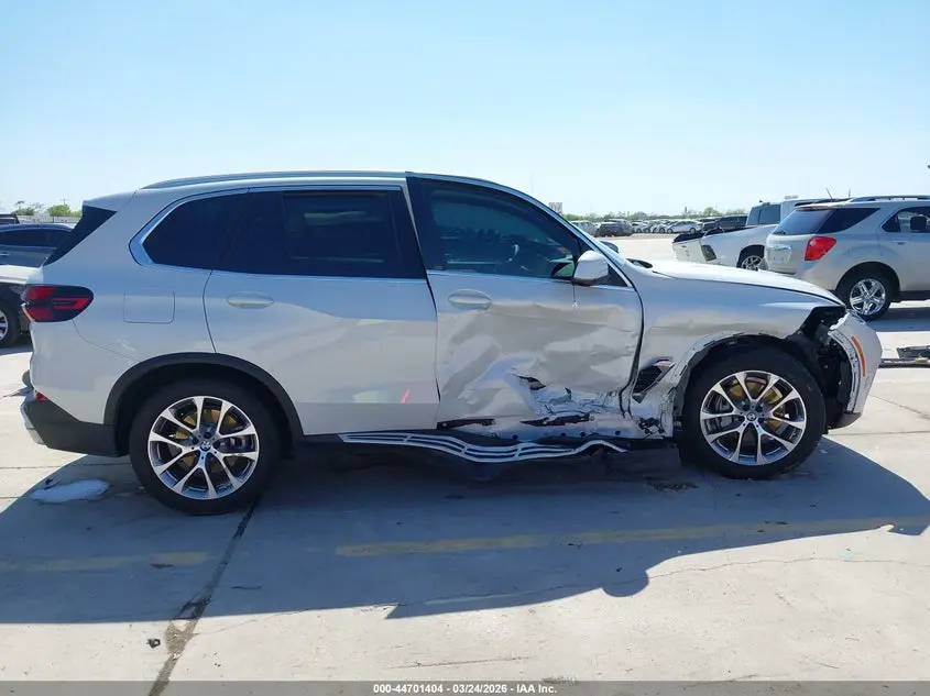 2025 BMW X5 SDRIVE40I