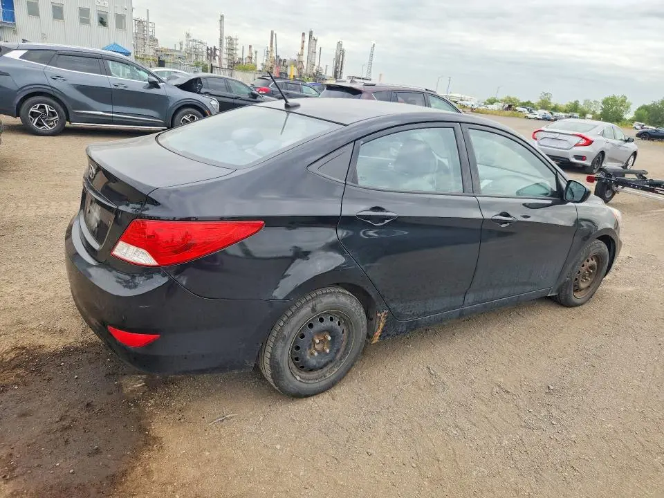 2012 HYUNDAI ACCENT GLS  