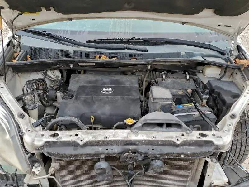 2015 TOYOTA SIENNA XLE  