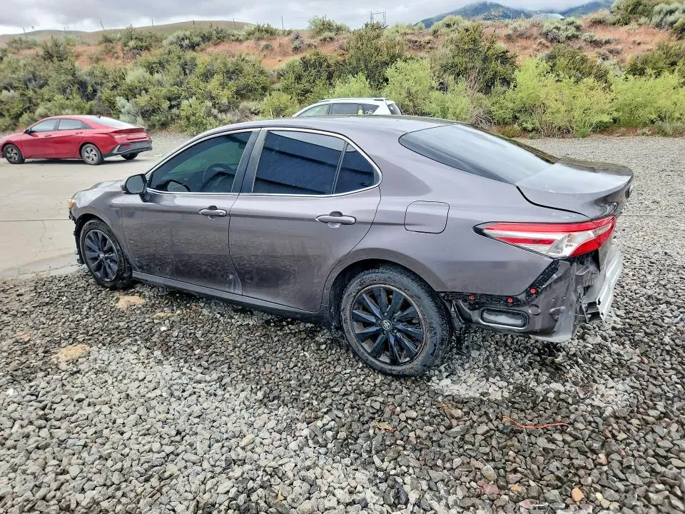2018 TOYOTA CAMRY LE  