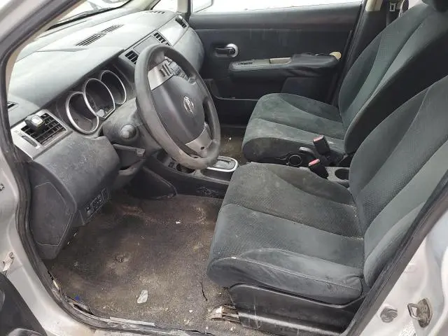 2011 NISSAN VERSA S  