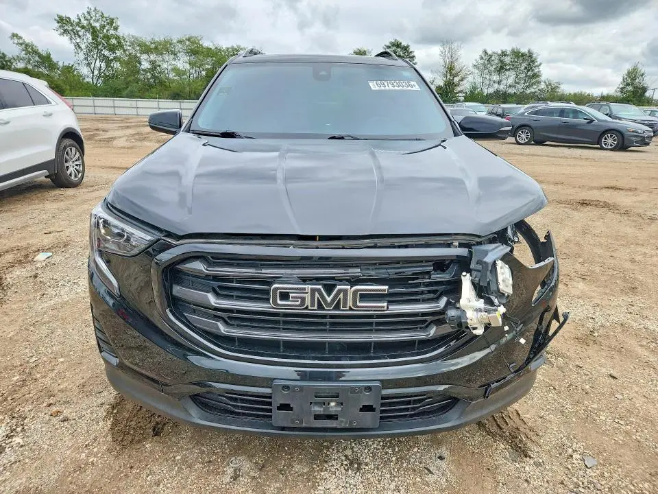 2021 GMC TERRAIN SLE  