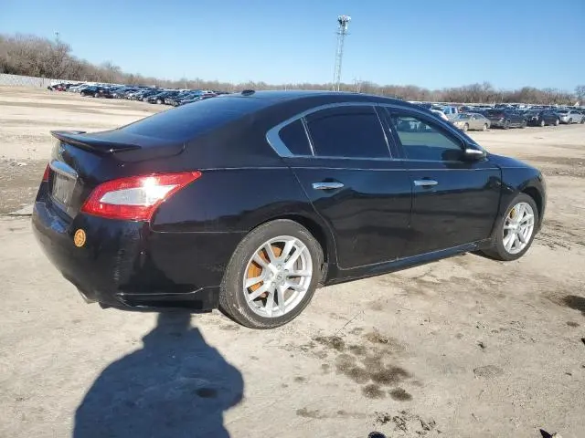 2010 NISSAN MAXIMA S