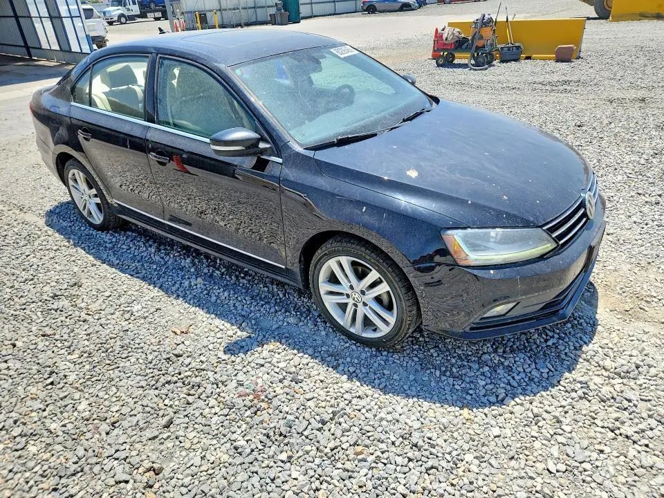 2017 VOLKSWAGEN JETTA SEL  