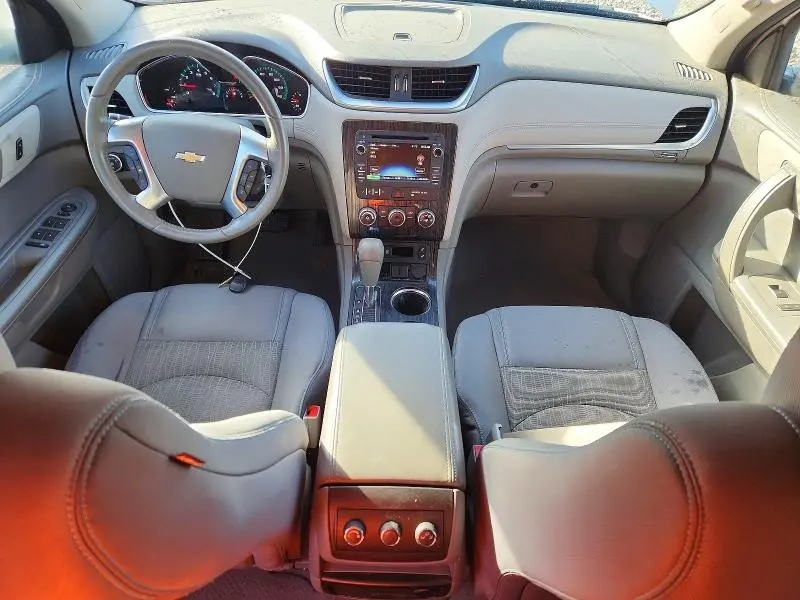 2015 CHEVROLET TRAVERSE LT  