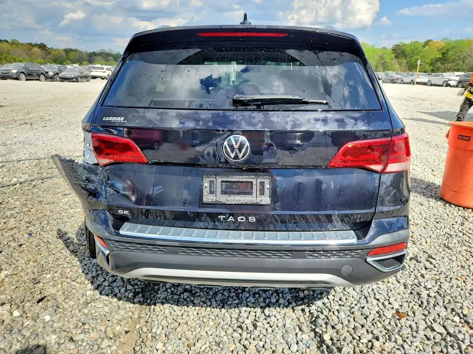 2022 VOLKSWAGEN TAOS SE  