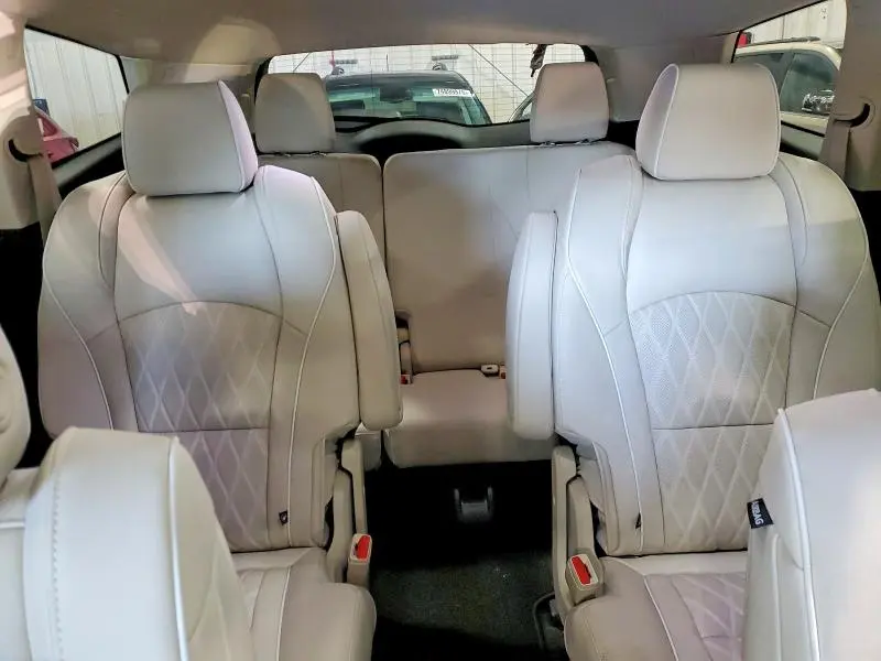 2022 BUICK ENCLAVE AVENIR  