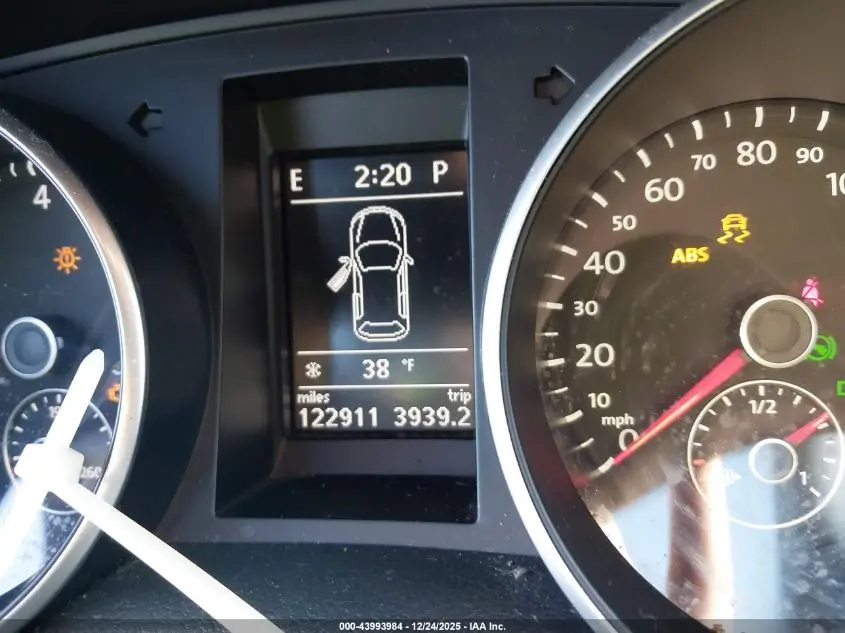 2010 VOLKSWAGEN GTI 4-DOOR